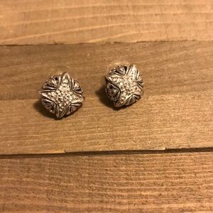 John Medeiros pave studs